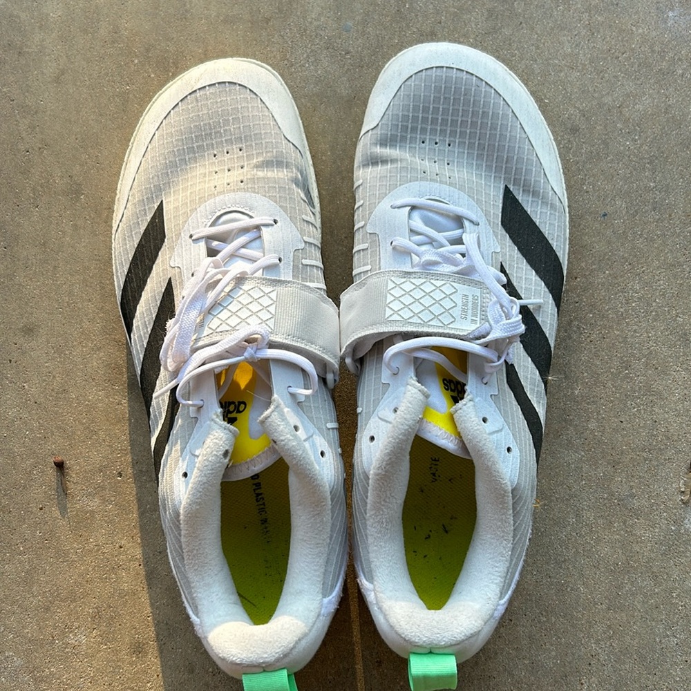 Adidas men’s Total strength lifter. excellent condition!!
